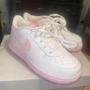 BRAND NEW**** toddler size 9C Air Force 1s. White with pink bottom. Never worn!